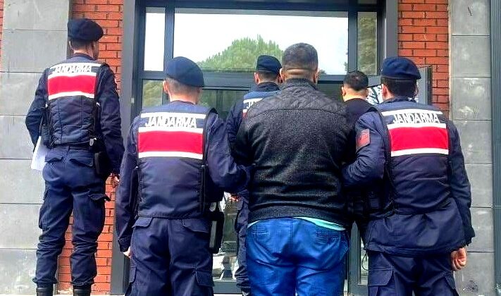 Çanakkale’de Göçmen Kaçakçılığına Darbe: Bir Haftada 9 Operasyon, 6 Organizatör Yakalandı