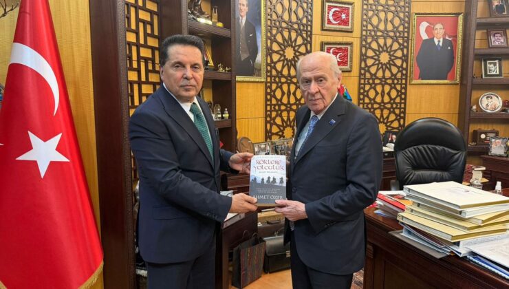 Eski Esenyurt Belediye Başkanı Prof. Dr. Ahmet Özer’den Bahçeli’ye Barış Süreci Teşekkürü: “Kutuplaşmayı Geride Bırakıp Kucaklaşma Zamanıdır”