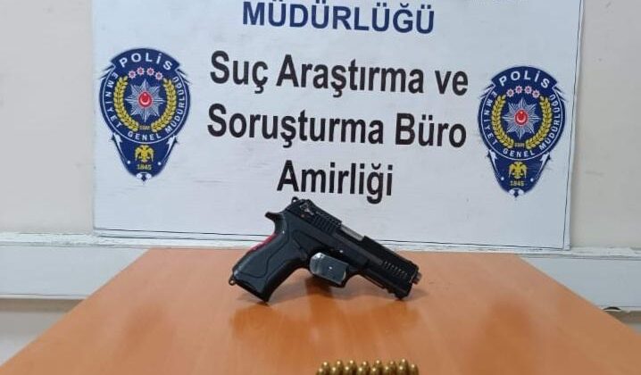 Sarıkamış’ta Bulunan Umuma Açık Mekanlara Yönelik Eş Zamanlı Denetimlerde Ruhsatsız Silah Ele Geçirildi