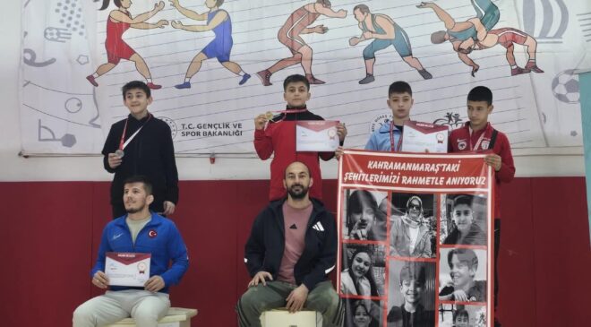 Karslı Güreşçi Türkiye şampiyonu oldu