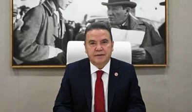 Antalya Büyükşehir Belediyesi ‘Yolsuzluk’ Davasında Muhittin Böcek Hakim Karşısına Çıktı