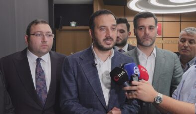 AK Parti’li Özdemir’den Üsküdar Meclisi’ndeki Seçime Tepki: Hukuki Haklarımızı Saklı Tutuyoruz