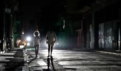 Küba’da Ulusal Elektrik Sistemi Çöktü: Ülke Genelinde Elektrik Kesintisi